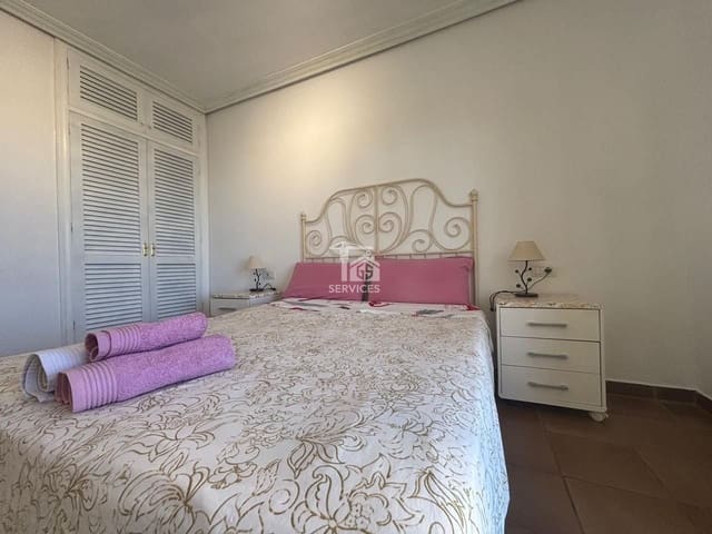 4 chambre Villa/Maison à vendre à El Medano, Granadilla de Abona avec garage - 747 000 € (Ref: 9523488)