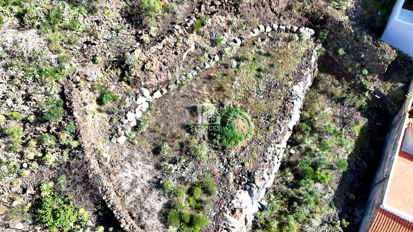 Ubebygd land til salgs i Santiago del Teide - € 99 000 (Ref: 9525502)