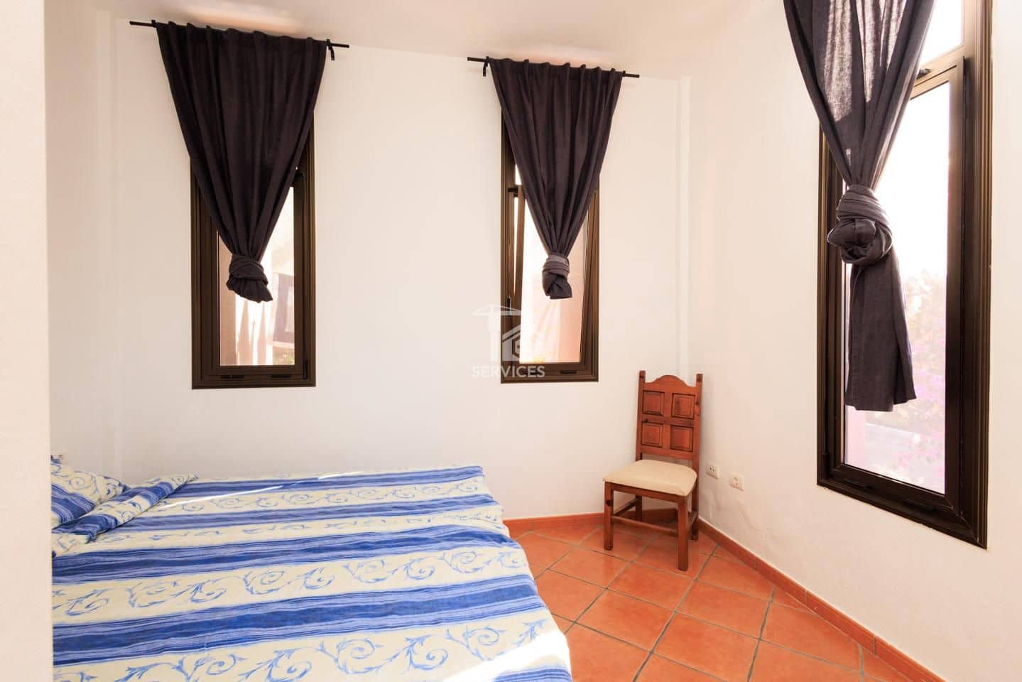 4 bedroom Villa for sale in Guia de Isora - € 720,000 (Ref: 9528667)