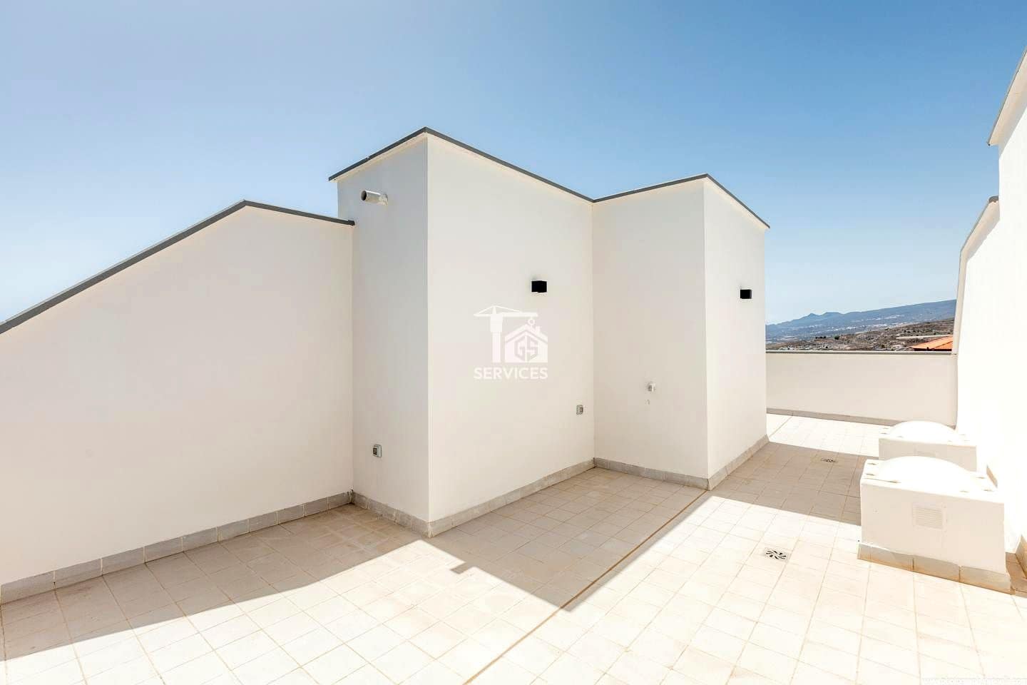 2 soverom Villa til salgs i Adeje med garasje - € 330 000 (Ref: 9529189)