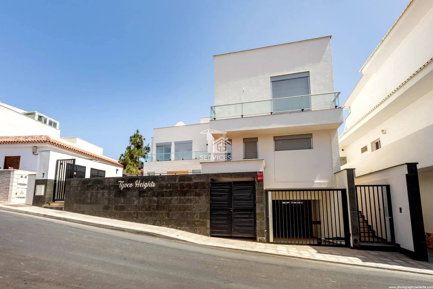 2 soverom Villa til salgs i Adeje med garasje - € 330 000 (Ref: 9529189)