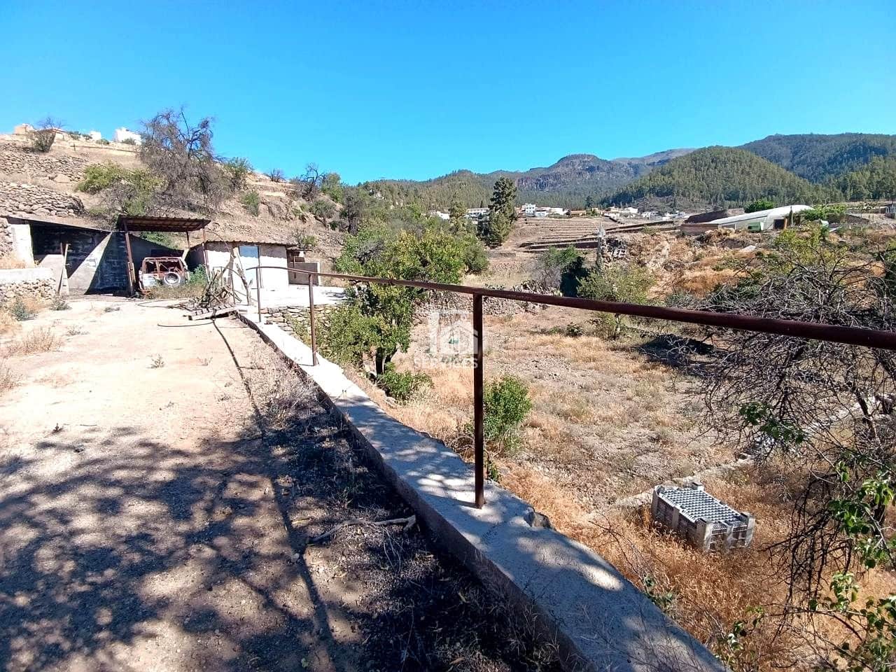 Grunde uden byggetilladelser til salg i Vilaflor - € 216.000 (Ref: 9529190)