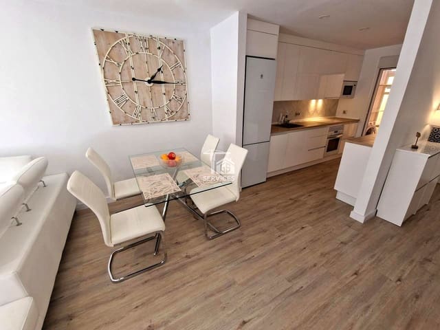 2 soverom Leilighet til salgs i Casco Urbano, Adeje med svømmebasseng garasje - € 335 000 (Ref: 9532917)