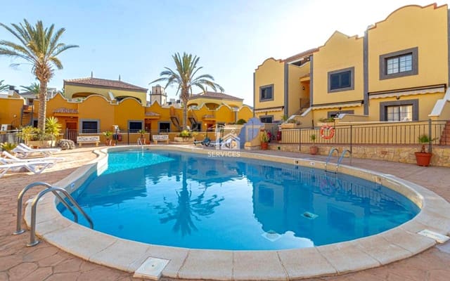 1 soverom Leilighet til salgs i Playa del Duque, Adeje med svømmebasseng garasje - € 420 000 (Ref: 9542573)