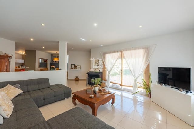 2 soverom Villa til salgs i Arona med garasje - € 335 000 (Ref: 9547176)