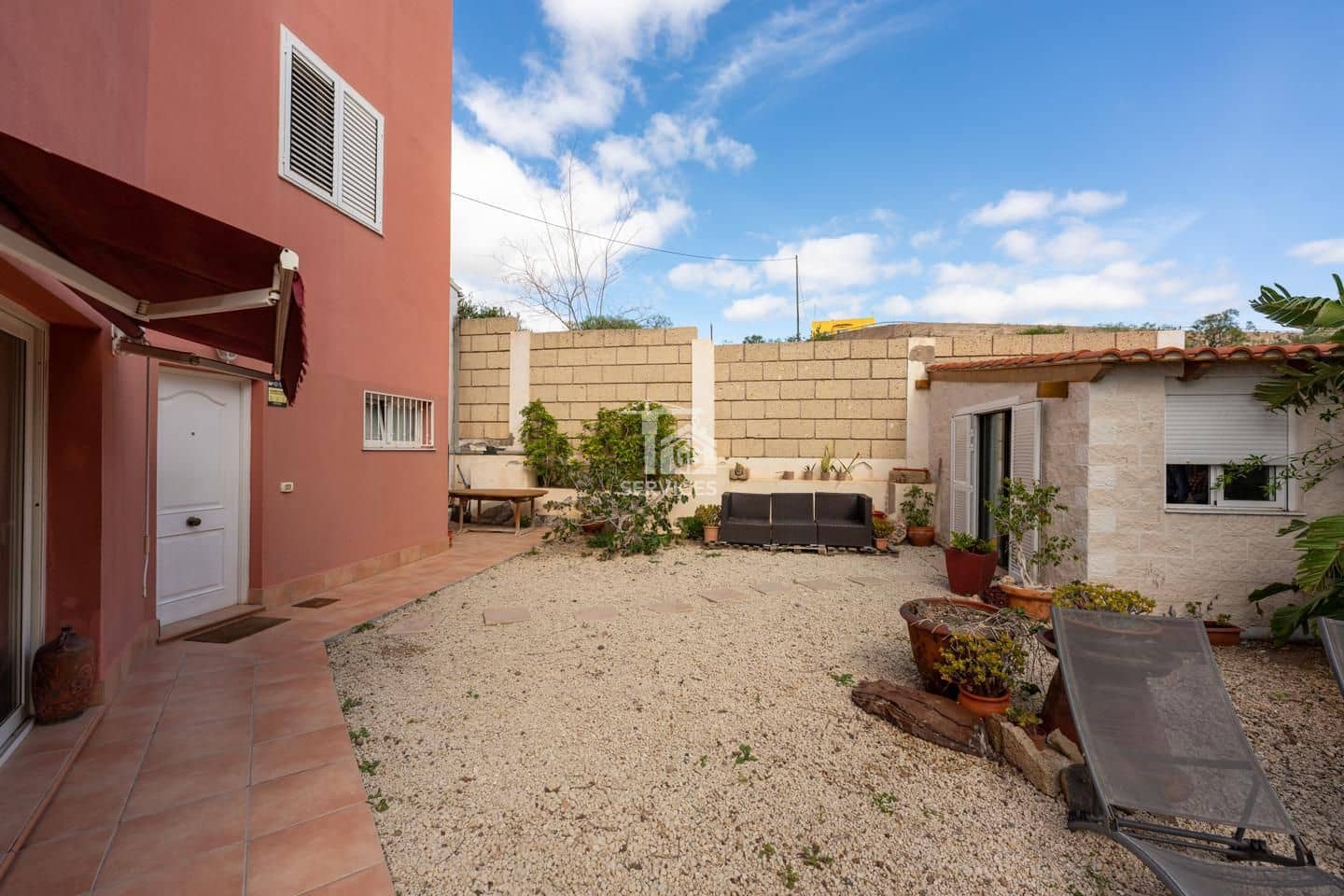 2 soverom Villa til salgs i Arona med garasje - € 335 000 (Ref: 9547176)