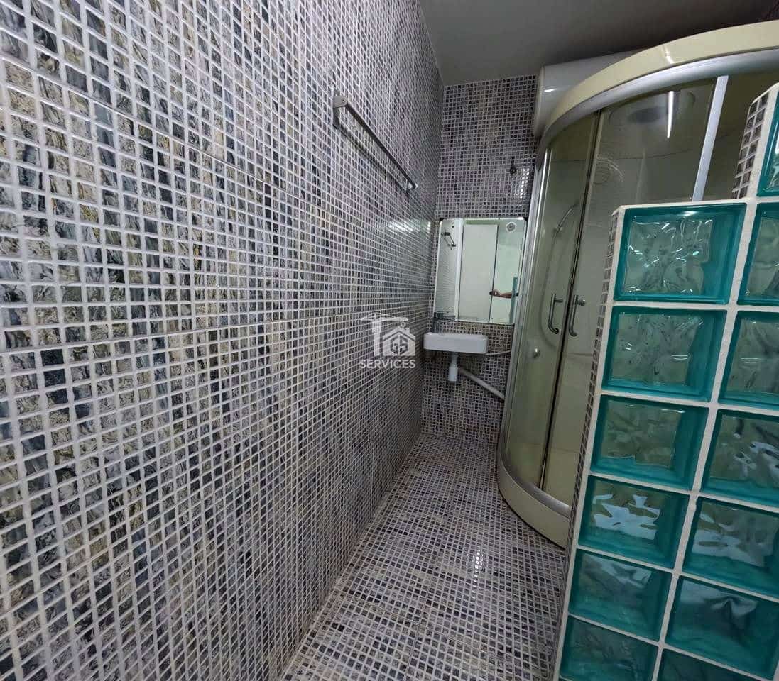 4 bedroom Villa for sale in Granadilla de Abona with garage - € 750,000 (Ref: 9559906)