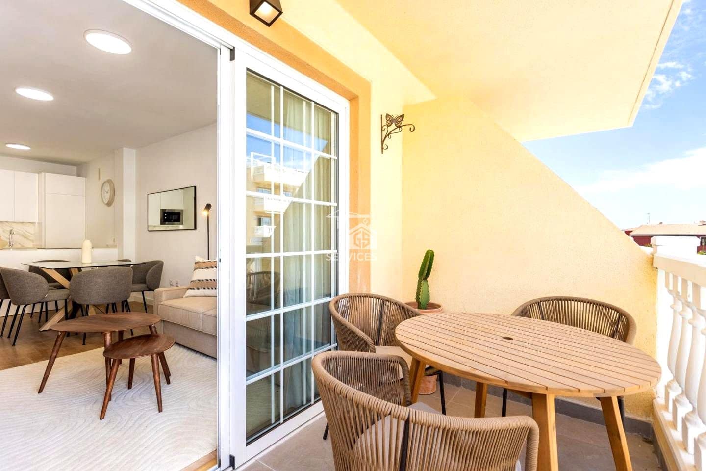 3 soverom Leilighet til salgs i Arona med svømmebasseng garasje - € 449 000 (Ref: 9569524)