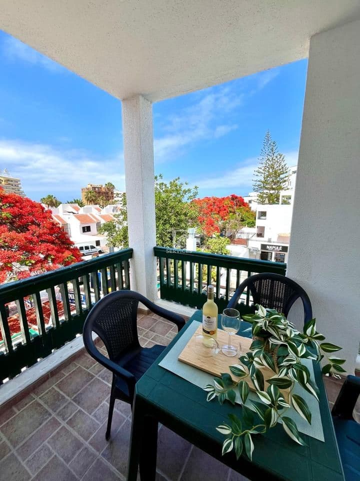 2 chambre Appartement à vendre à Adeje avec piscine - 409 000 € (Ref: 9572188)