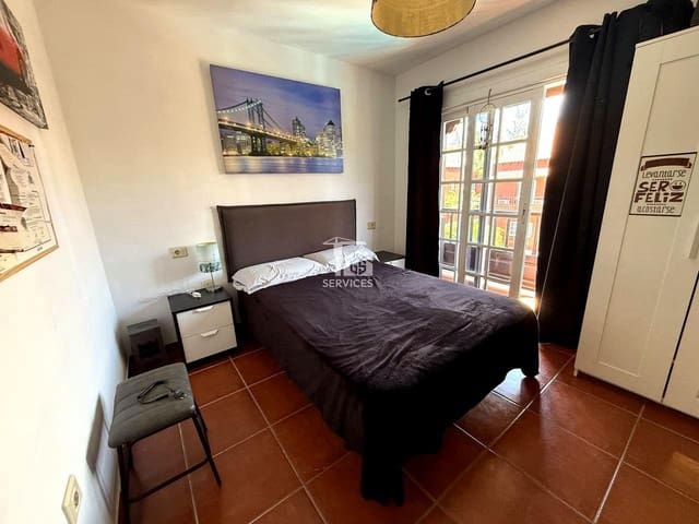 4 camera da letto Villa in vendita in Casco Urbano, Adeje con piscina garage - 415.000 € (Rif: 9575175)