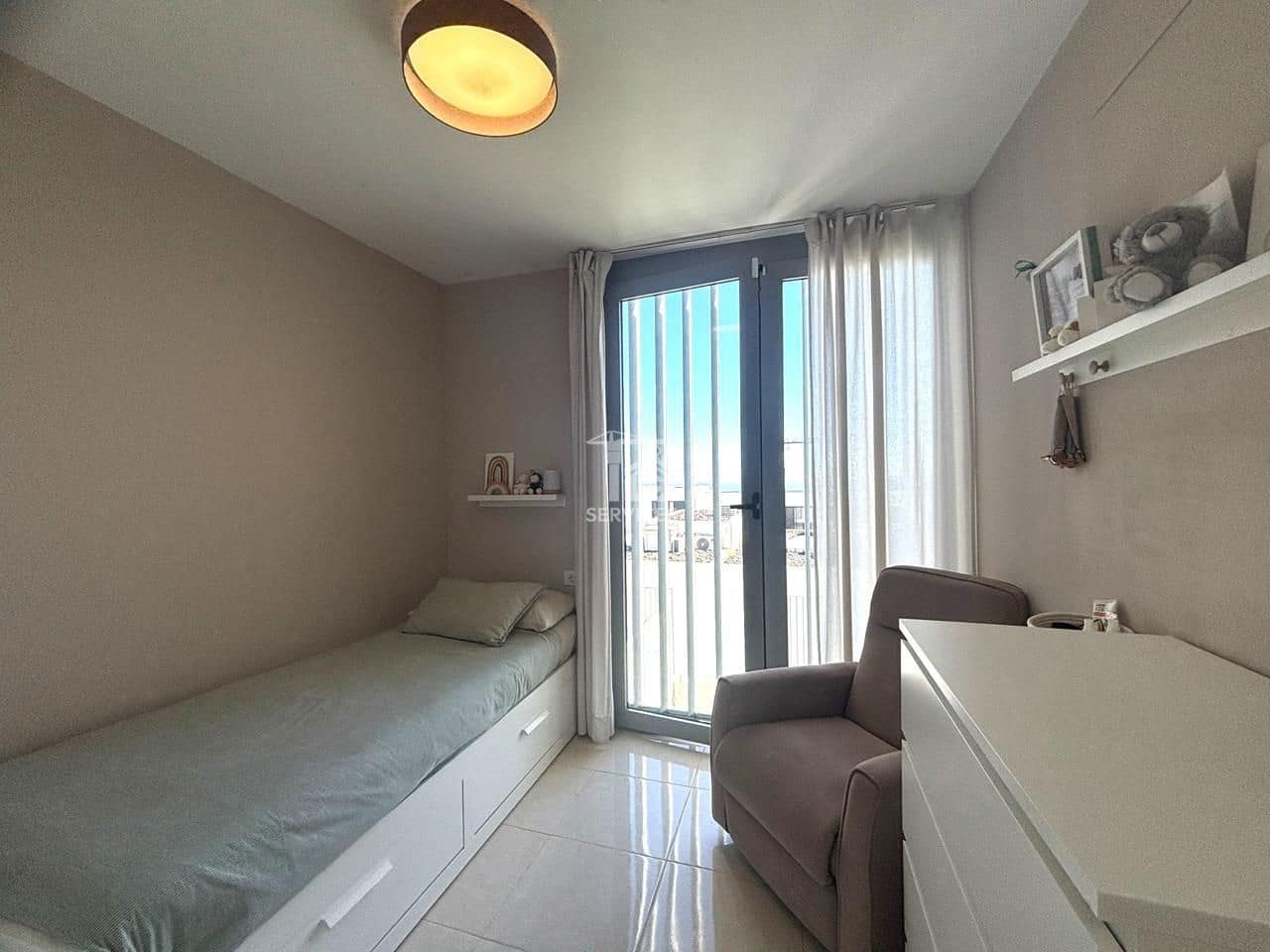 3 makuuhuone Huvila myytävänä paikassa Guimar mukana 
autotalli - 370 000 € (Ref: 9593179)