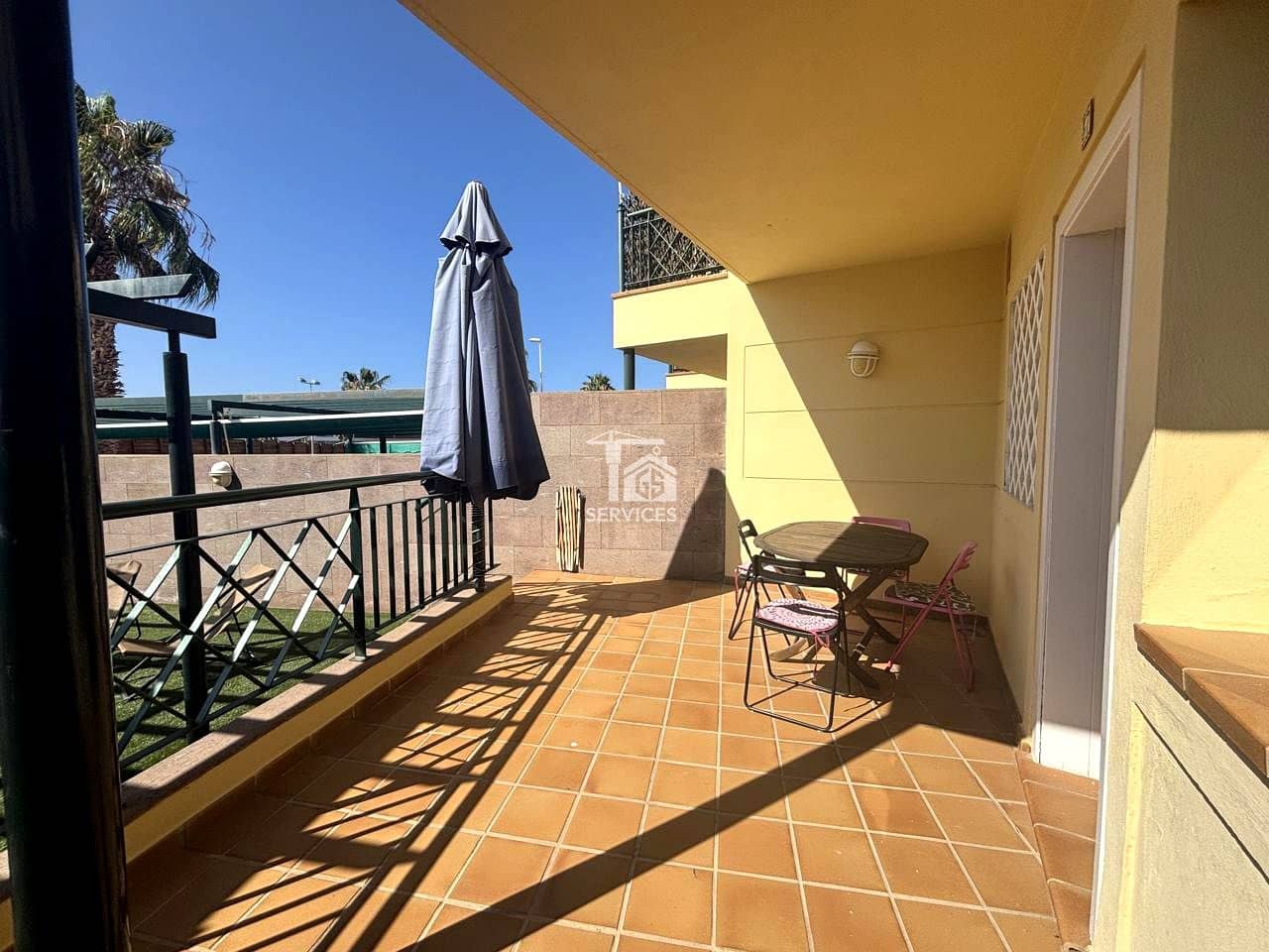 Piso de 1 habitación en Adeje en venta con piscina - 455.000 € (Ref: 9609600)