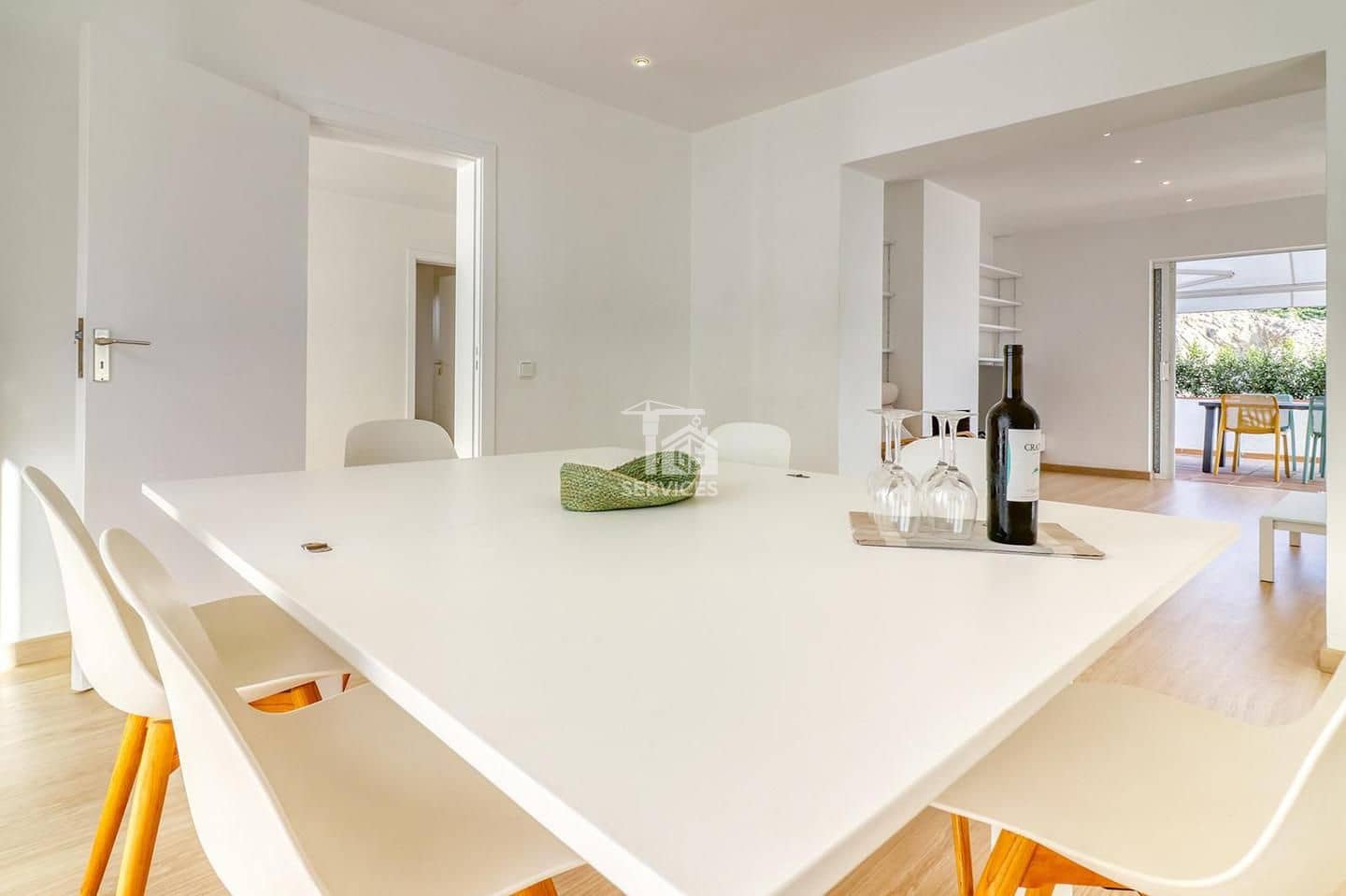 5 bedroom Villa for sale in Adeje with pool garage - € 1,900,000 (Ref: 9610241)