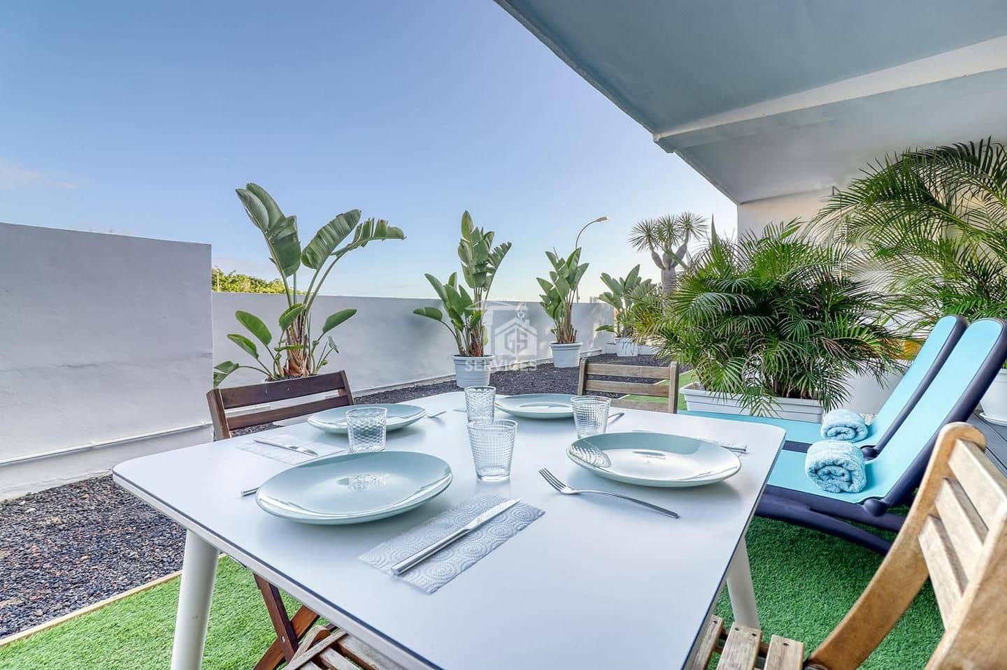 5 bedroom Villa for sale in Adeje with pool garage - € 1,900,000 (Ref: 9610241)