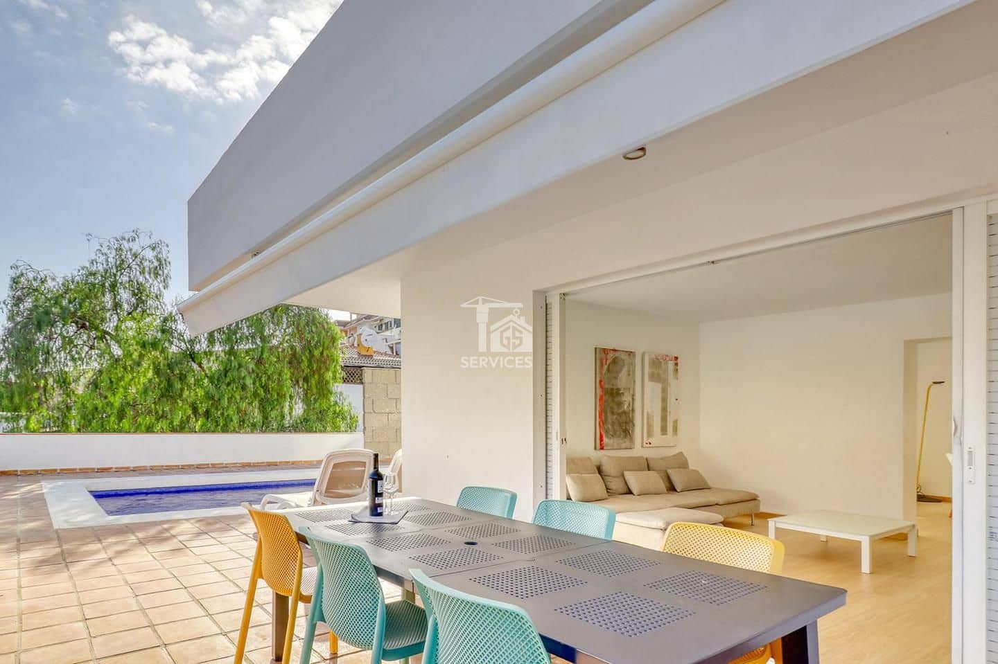 5 bedroom Villa for sale in Adeje with pool garage - € 1,900,000 (Ref: 9610241)