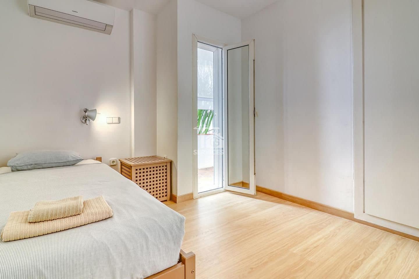 5 bedroom Villa for sale in Adeje with pool garage - € 1,900,000 (Ref: 9610241)