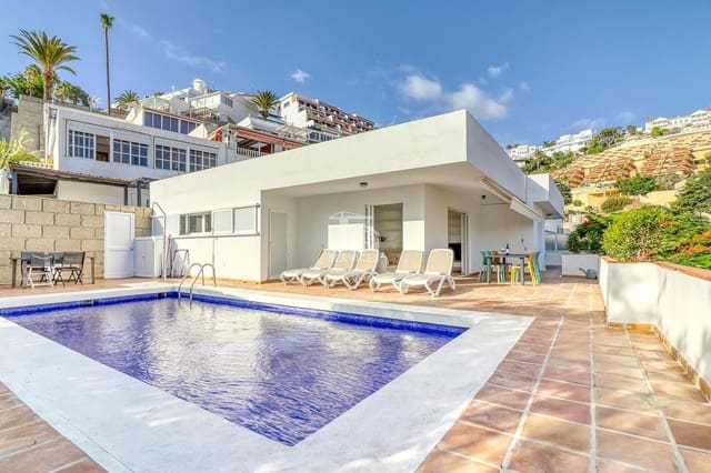 5 soverom Villa til salgs i San Eugenio Alto, Adeje med svømmebasseng garasje - € 1 900 000 (Ref: 9610241)