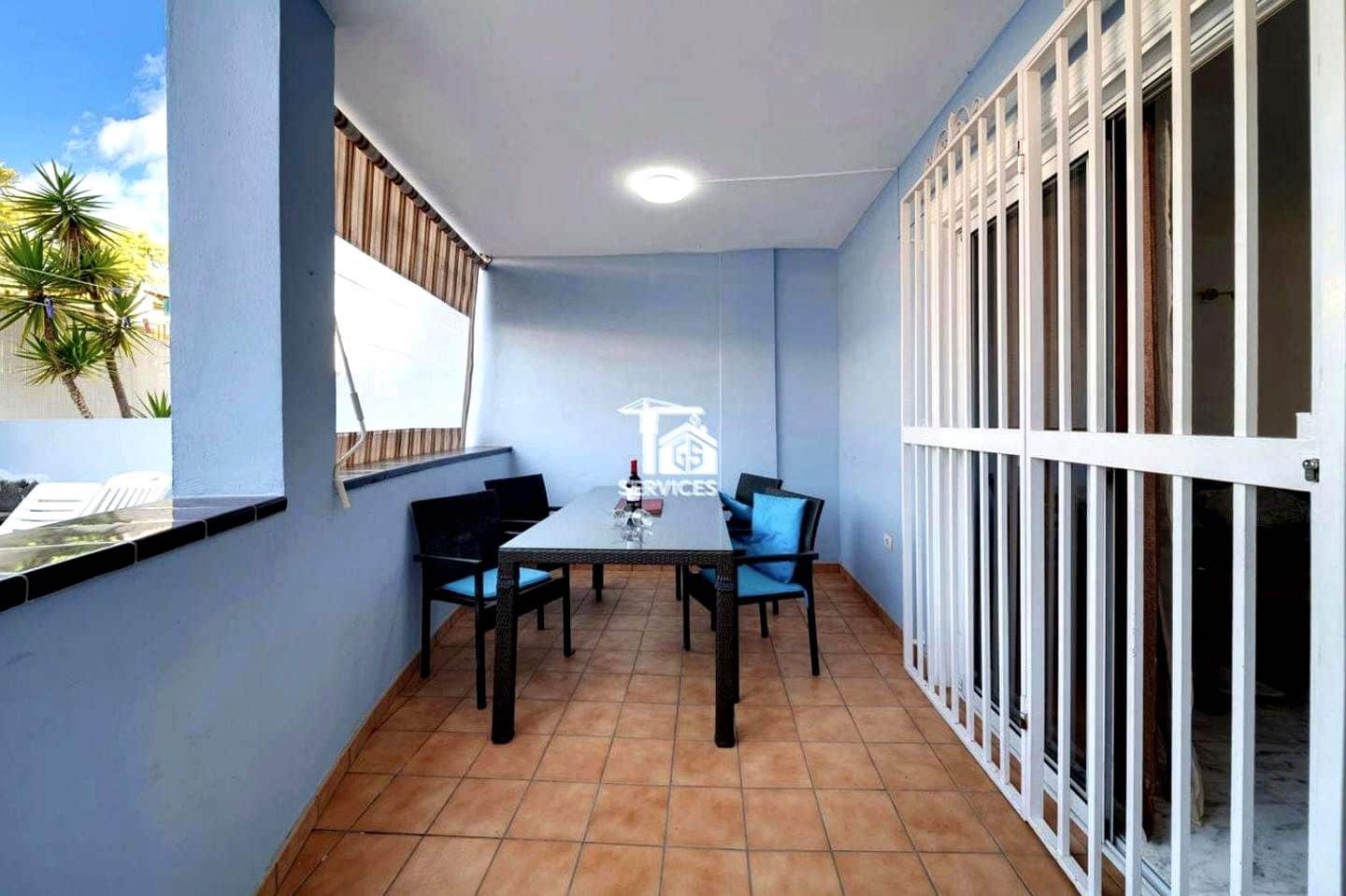 1 sovrum Lägenhet till salu i Arona med pool - 275 000 € (Ref: 9642836)