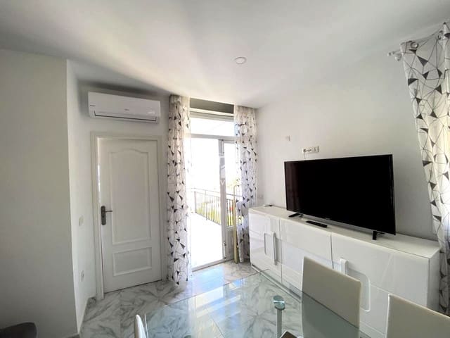 1 sypialnia Mieszkanie do wynajęcia w Los Cristianos, Arona - 1 350 € (Ref: 9643371)