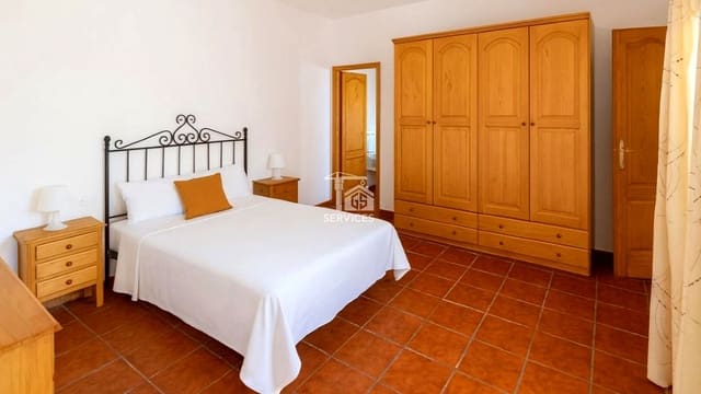 8 quarto Quinta/Casa Rural para venda em El Rosario com piscina garagem - 649 000 € (Ref: 9664358)