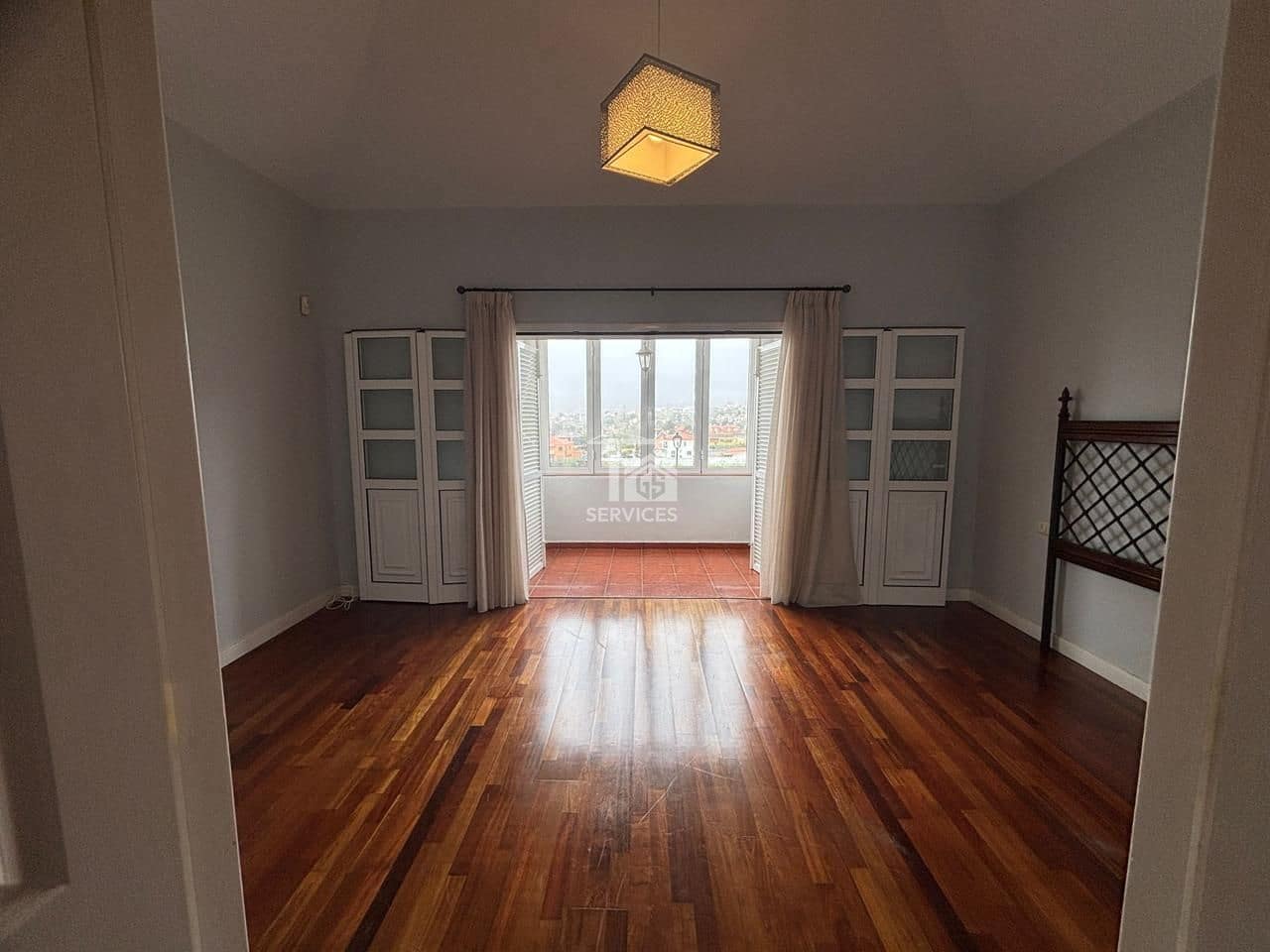 Chalet de 6 habitaciones en San Cristóbal de La Laguna en venta con garaje - 660.000 € (Ref: 9665441)