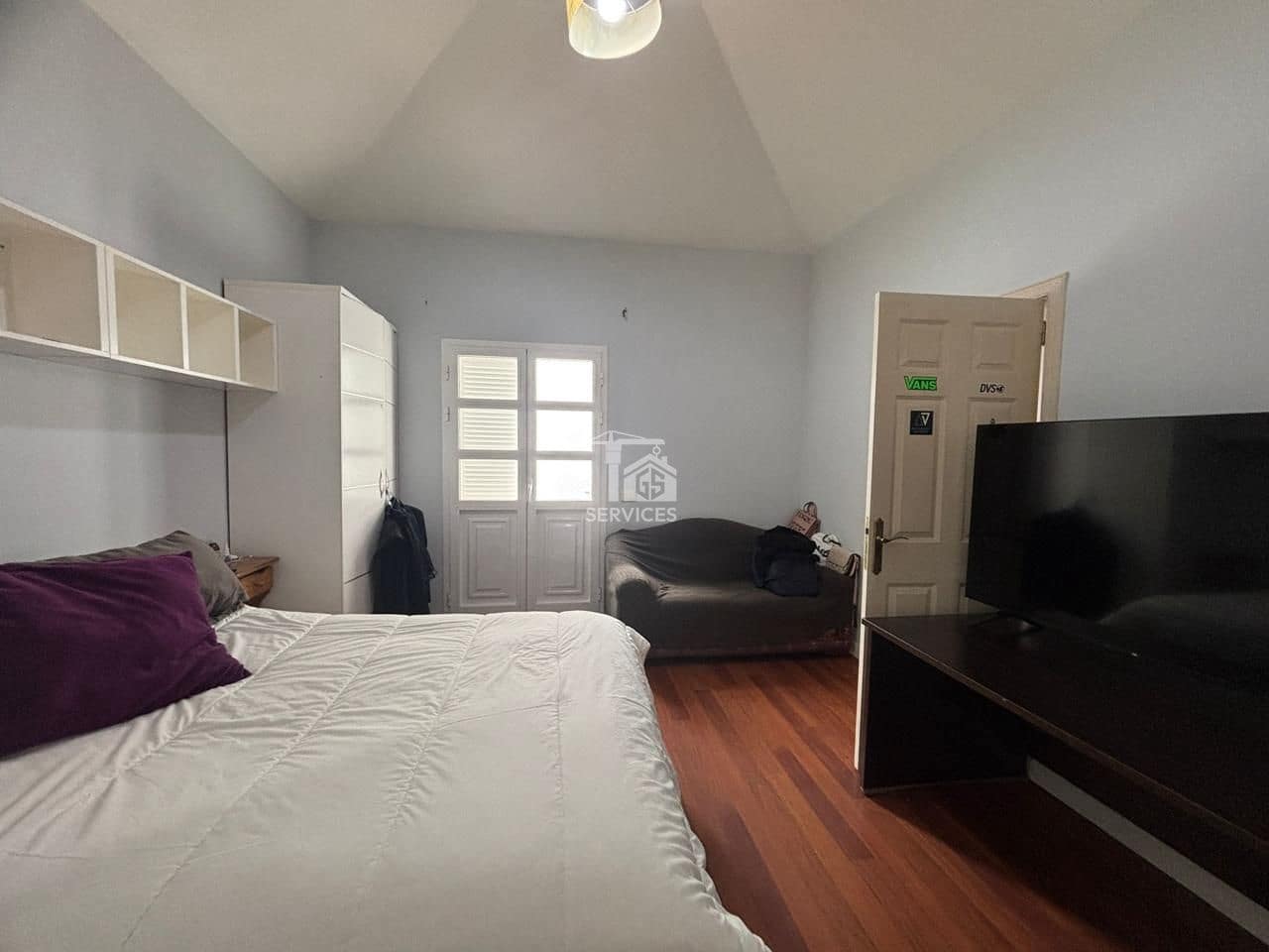 Chalet de 6 habitaciones en San Cristóbal de La Laguna en venta con garaje - 660.000 € (Ref: 9665441)