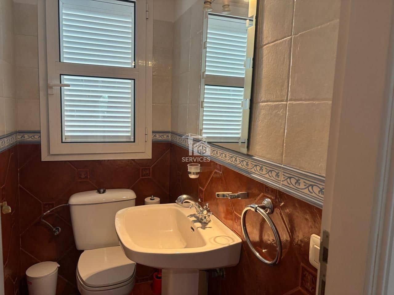 Chalet de 6 habitaciones en San Cristóbal de La Laguna en venta con garaje - 660.000 € (Ref: 9665441)