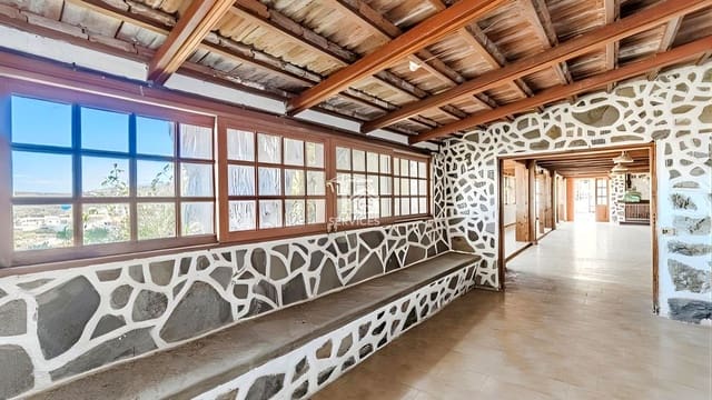 10 camera da letto Villa in vendita in Icod de los Vinos con garage - 559.000 € (Rif: 9665442)