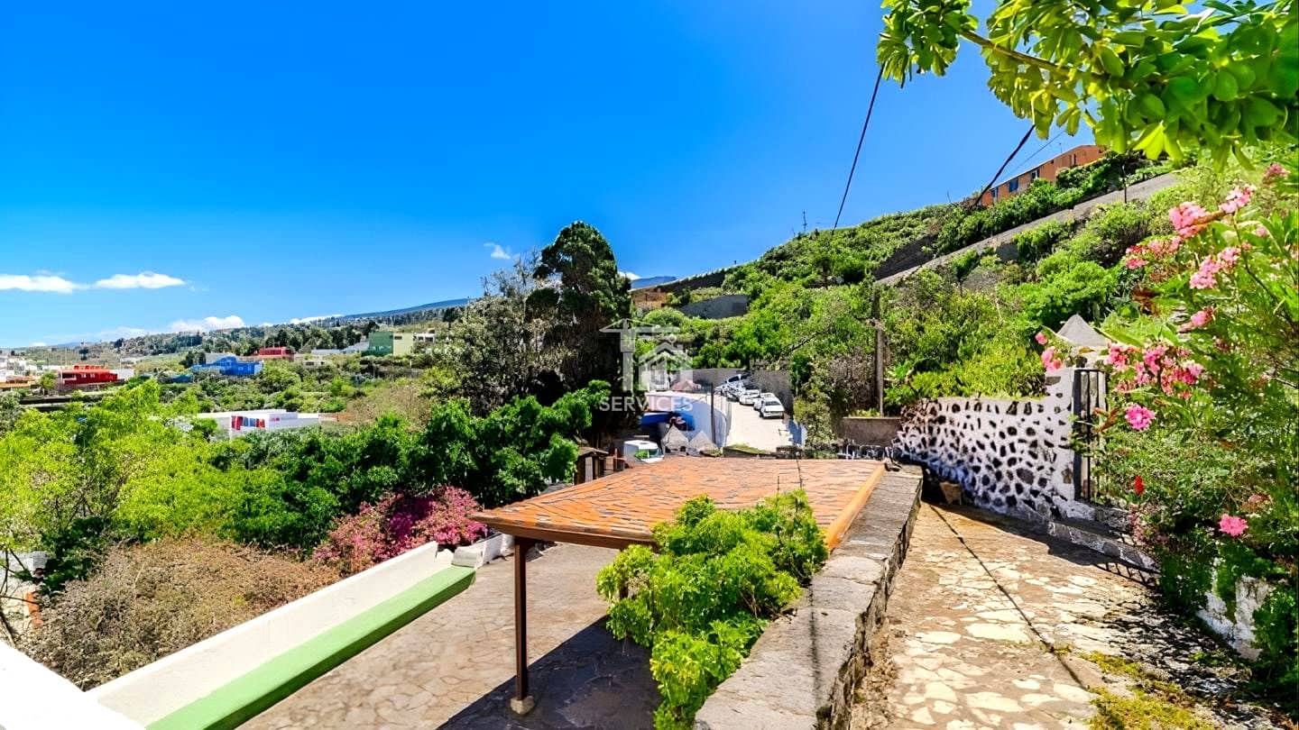 Chalet de 10 habitaciones en Icod de los Vinos en venta con garaje - 559.000 € (Ref: 9665442)