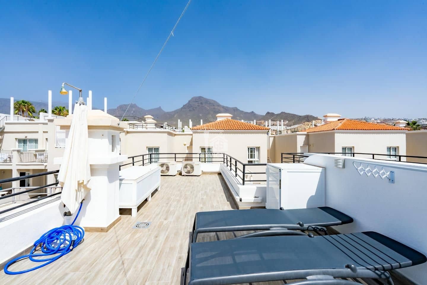 1 Zimmer Wohnung zu verkaufen in Adeje mit Pool - 400.000 € (Ref: 9671308)