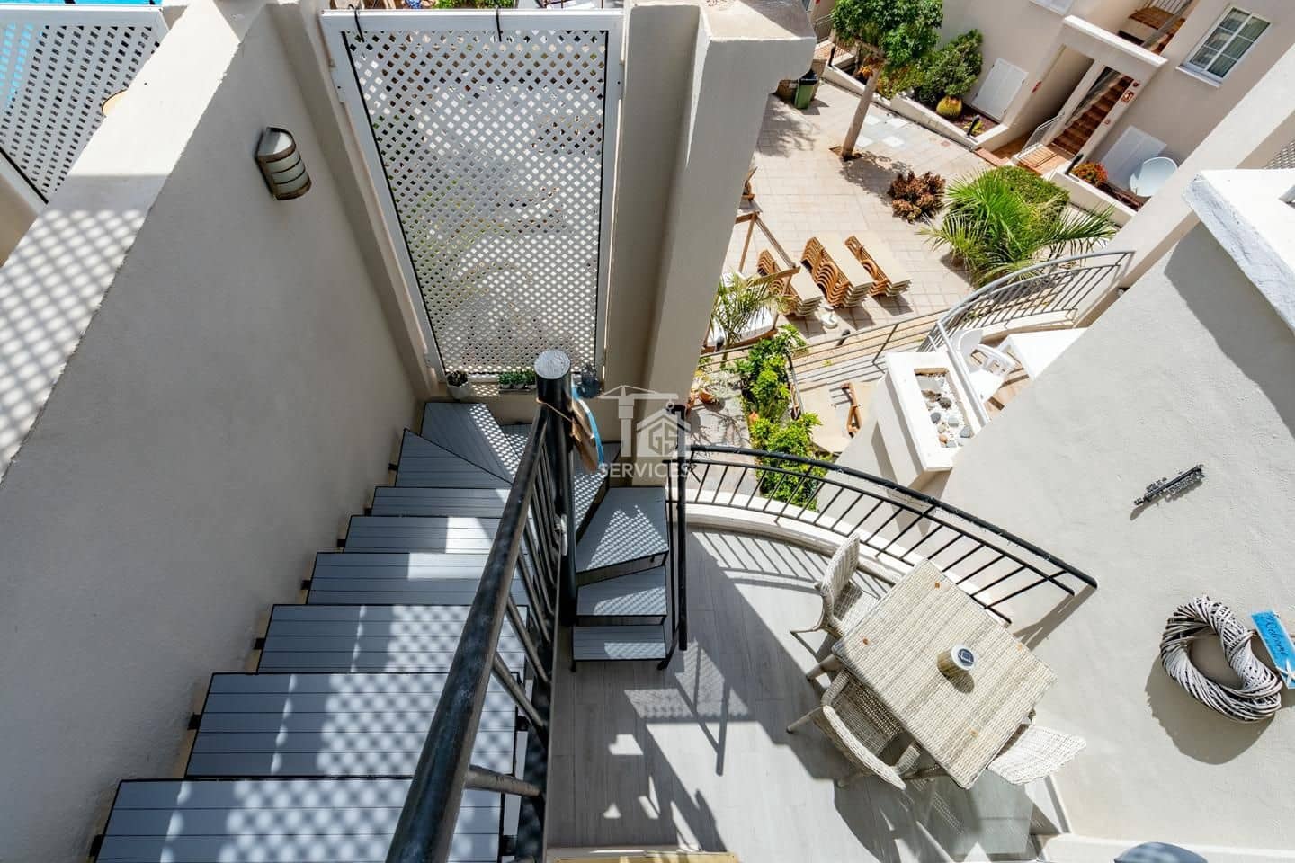 1 Zimmer Wohnung zu verkaufen in Adeje mit Pool - 400.000 € (Ref: 9671308)