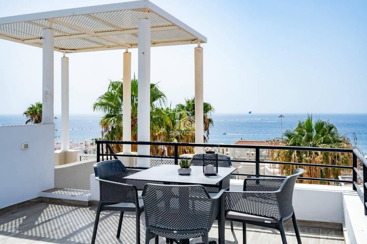 1 Zimmer Wohnung zu verkaufen in Adeje mit Pool - 400.000 € (Ref: 9671308)