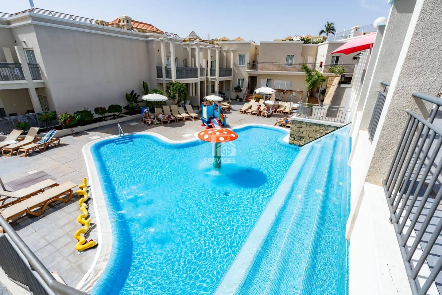 1 Zimmer Wohnung zu verkaufen in Adeje mit Pool - 400.000 € (Ref: 9671308)