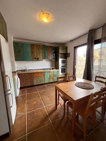 3 sypialnia Willa na sprzedaż w Granadilla de Abona z garażem - 320 000 € (Ref: 9679161)