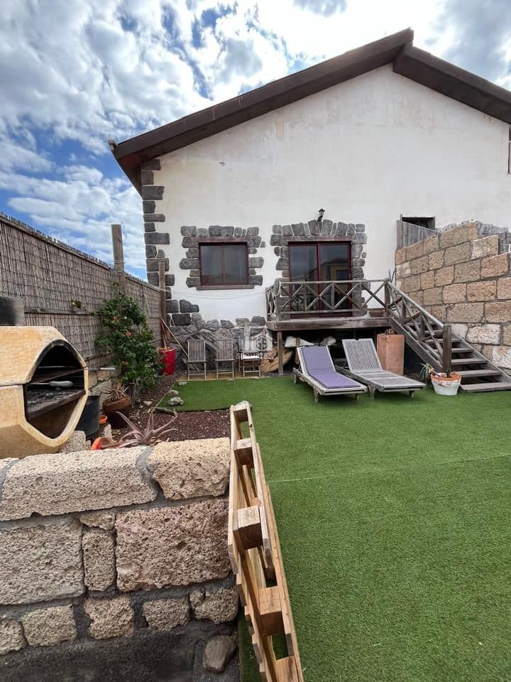 3 sypialnia Willa na sprzedaż w Granadilla de Abona z garażem - 320 000 € (Ref: 9679161)