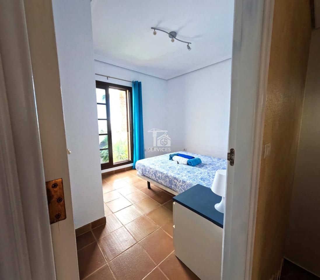 4 bedroom Villa for sale in Granadilla de Abona with garage - € 670,000 (Ref: 9679162)