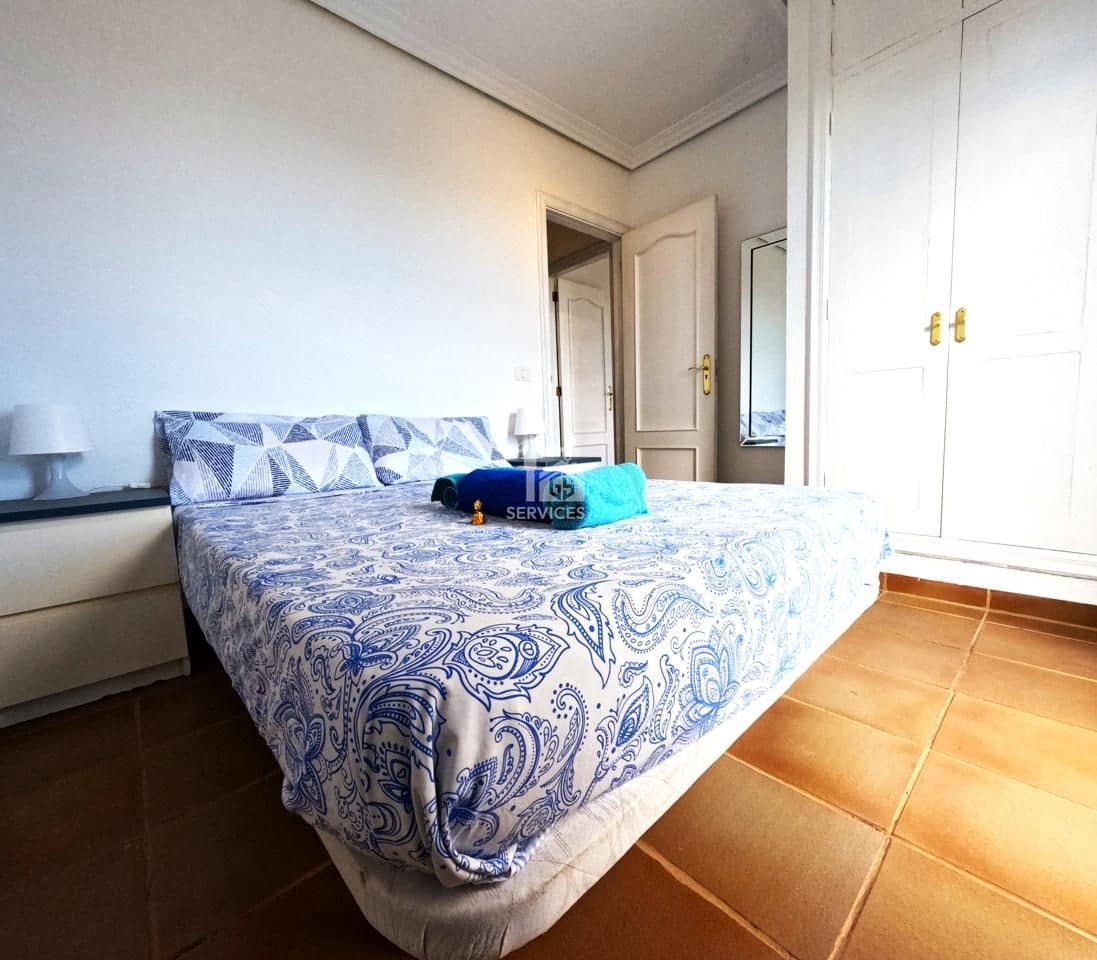 4 bedroom Villa for sale in Granadilla de Abona with garage - € 670,000 (Ref: 9679162)