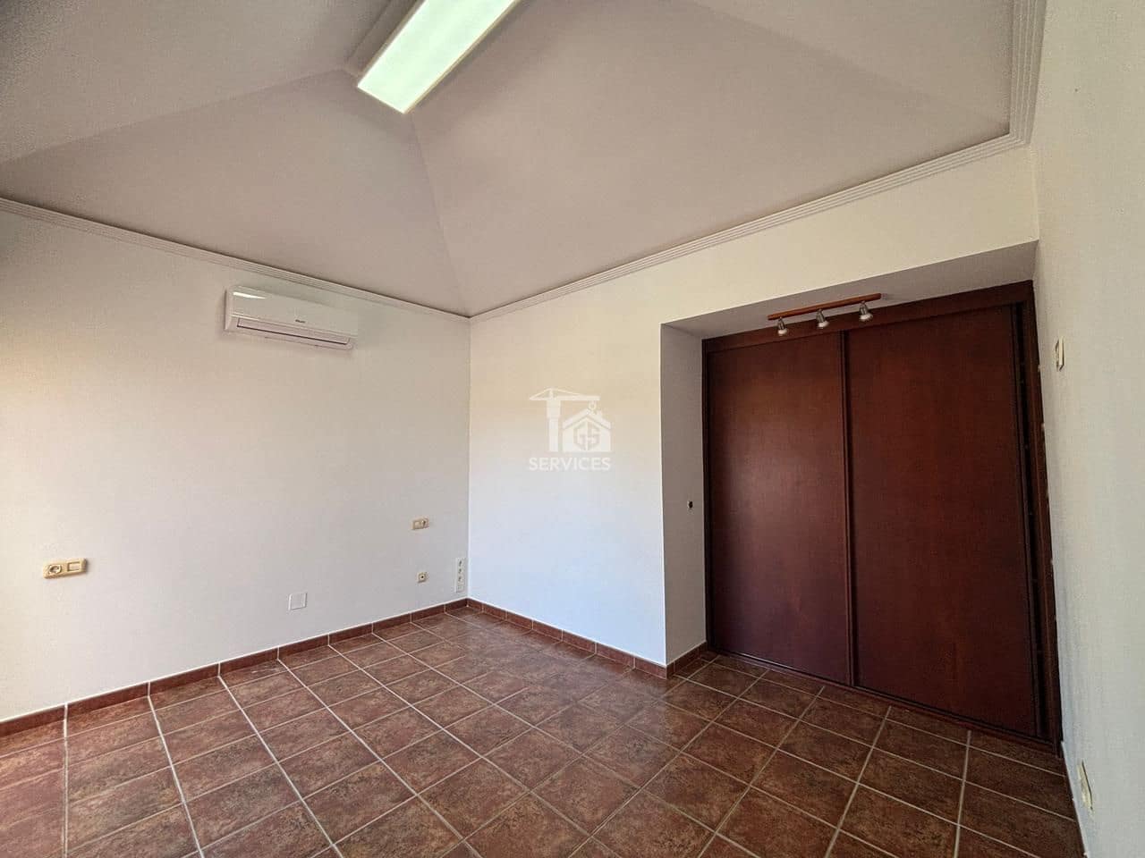 3 sypialnia Willa na sprzedaż w Granadilla de Abona z basenem garażem - 570 000 € (Ref: 9679235)