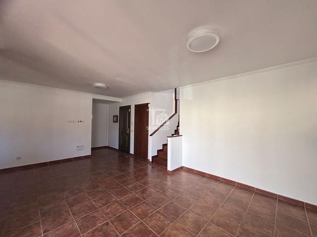 3 sypialnia Willa na sprzedaż w Granadilla de Abona z basenem garażem - 570 000 € (Ref: 9679235)