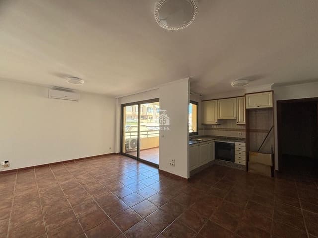 3 sypialnia Willa na sprzedaż w Granadilla de Abona z basenem garażem - 570 000 € (Ref: 9679235)