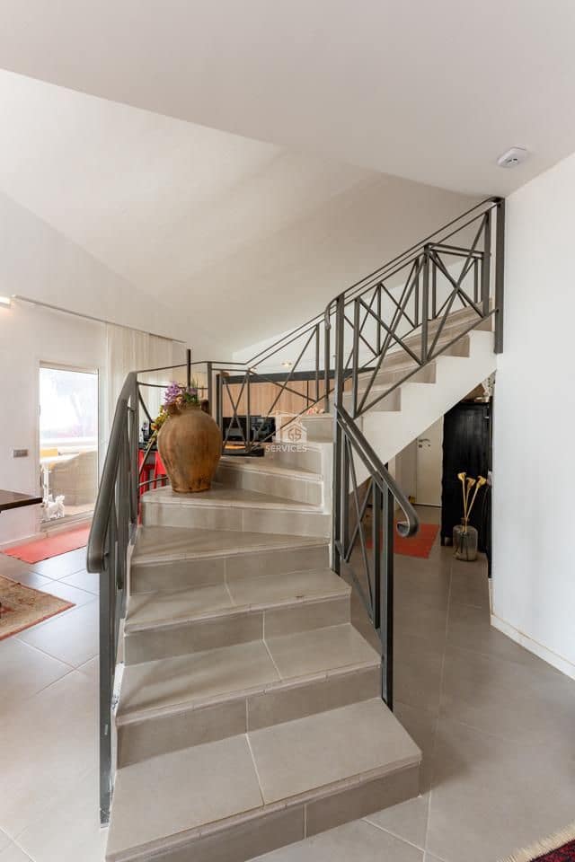 3 bedroom Flat for sale in Arona with garage - € 499,000 (Ref: 9684383)