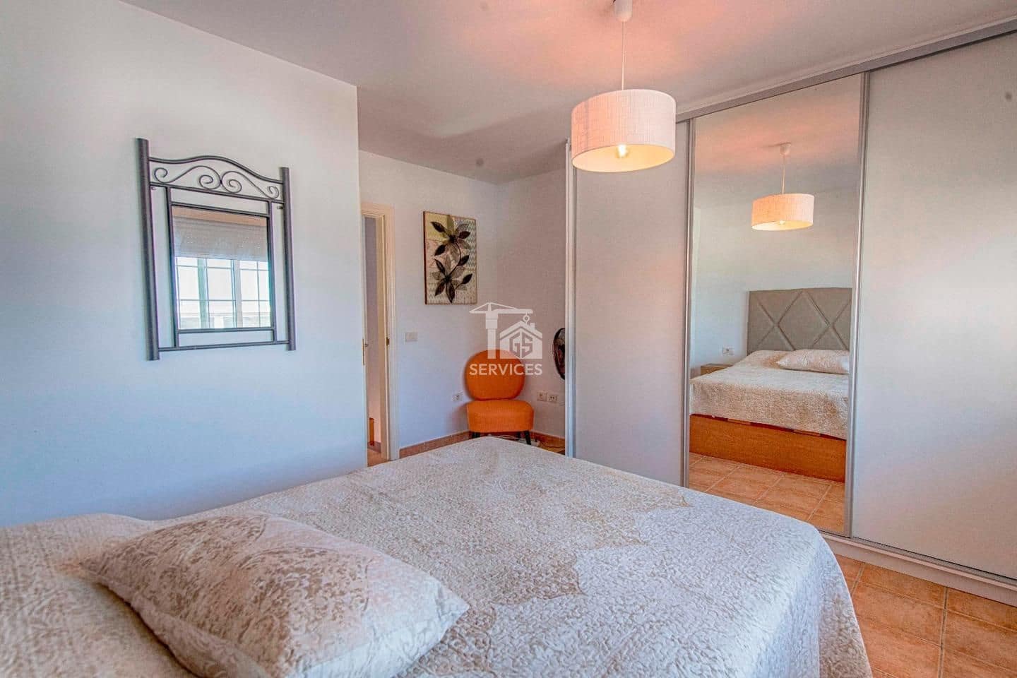 2 bedroom Villa for sale in Arona with garage - € 450,000 (Ref: 9708199)