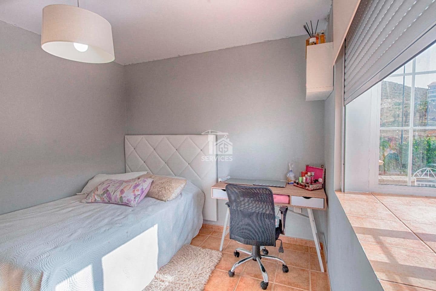 2 bedroom Villa for sale in Arona with garage - € 450,000 (Ref: 9708199)