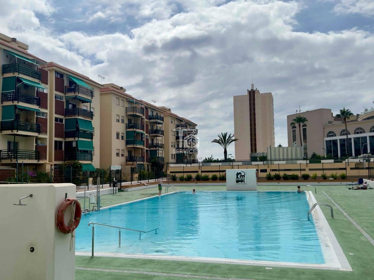 3 bedroom Flat for sale in Arona with pool garage - € 430,000 (Ref: 9708200)