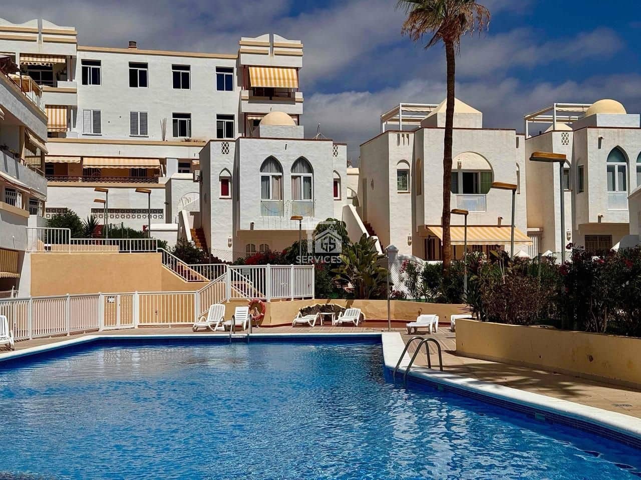 2 bedroom Flat for sale in Adeje with pool - € 339,000 (Ref: 9708201)