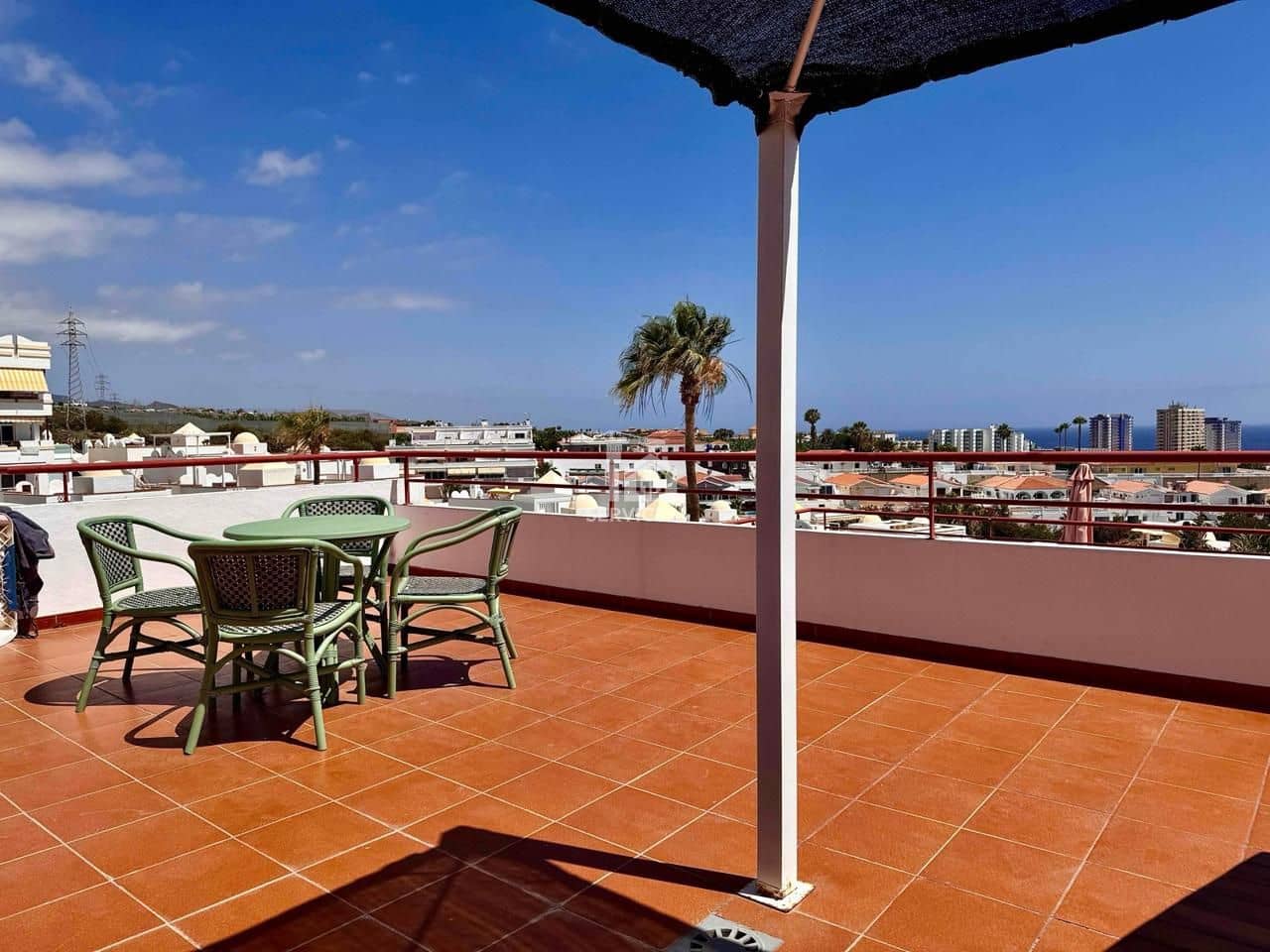 2 bedroom Flat for sale in Adeje with pool - € 339,000 (Ref: 9708201)