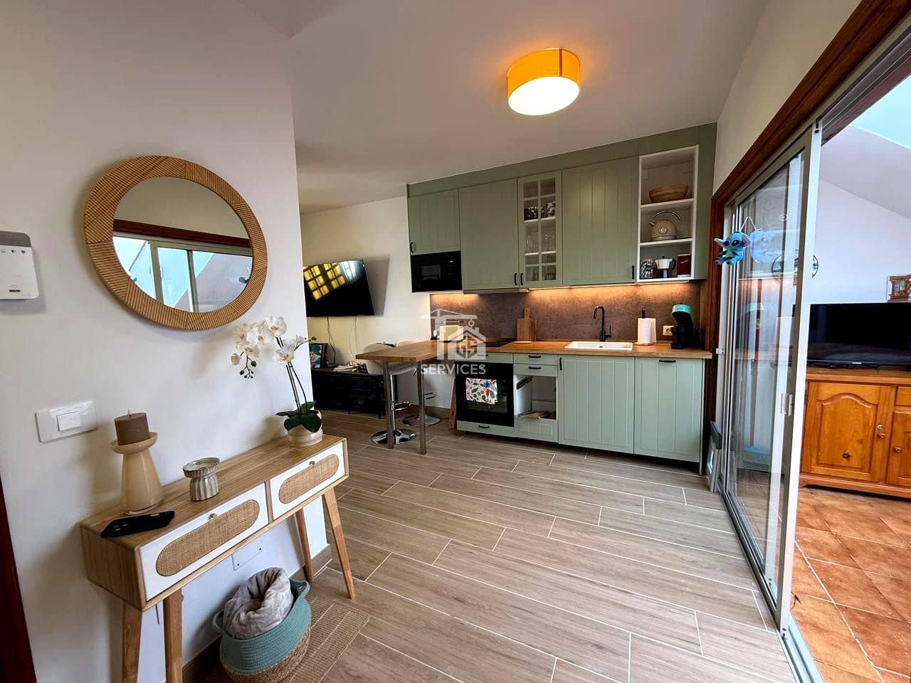 1 bedroom Flat for rent in Arona with pool - € 1,600 (Ref: 9720499)