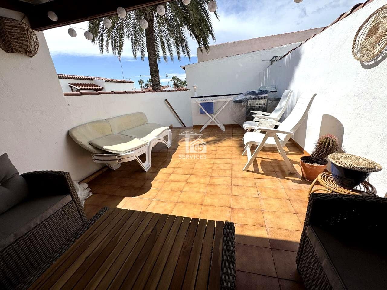1 bedroom Flat for rent in Arona with pool - € 1,600 (Ref: 9720499)