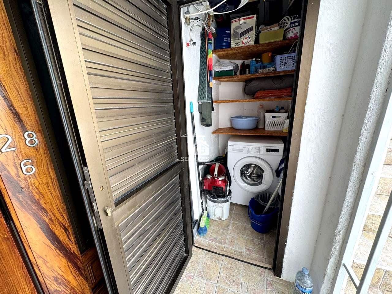 1 bedroom Flat for rent in Arona with pool - € 1,600 (Ref: 9720499)