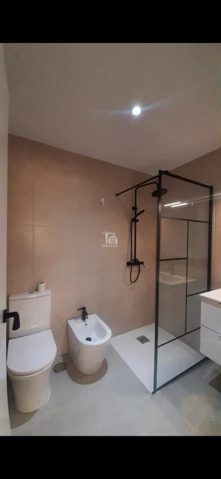 2 bedroom Flat for rent in Guia de Isora with garage - € 1,500 (Ref: 9751483)